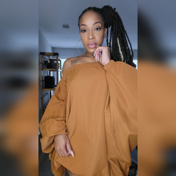Rust oversized off the shoulder dress (available in 3 colors) - Picture 3 of 4